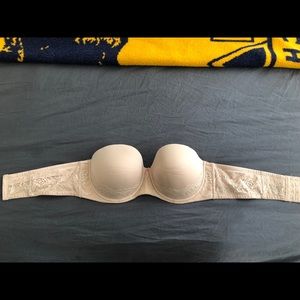 Torrid 40D Nude Microfiber Strapless Bra Used 2x